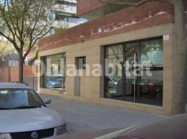 For rent business premises, 86 m², Calle Pau Casals