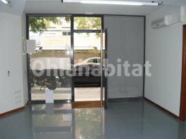 For rent business premises, 86 m², Calle Pau Casals