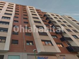 Pis, 85 m², prop de bus i tren