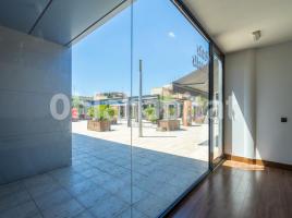 Local comercial, 34 m², seminuevo, Calle de Cavallers