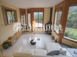 Casa (unifamiliar aislada), 422 m², seminuevo, Avet
