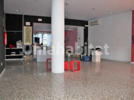 For rent business premises, 170 m², near bus and train