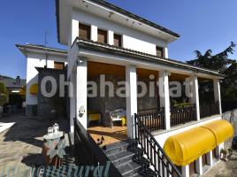 Houses (villa / tower), 450 m², Calle FREDERIC COROMINES