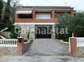 Casa (xalet / torre), 260 m²