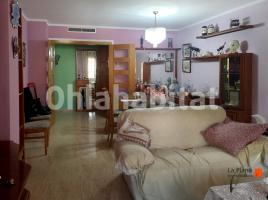 Flat, 119 m², almost new
