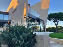 Alquiler Casa (chalet / torre), 651 m², Calle Remitger
