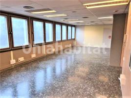 Office, 284 m², close to bus and metro, Calle d'Aragó