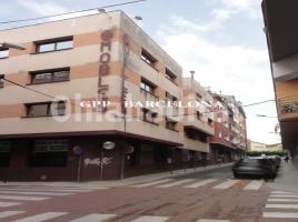 Condo, 1748 m², near bus and train, Calle Girona