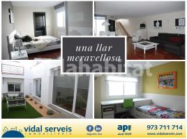 Houses (terraced house), 408 m², almost new, Calle Valls d'Andorra, 1
