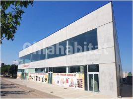 For rent business premises, 1001 m², almost new, Calle Xaloc, 1