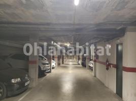 Parking, 15 m², almost new, Plaza Europa