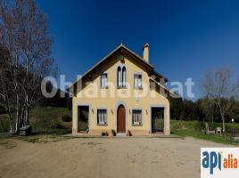 Houses (masia), 350 m²