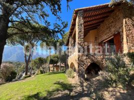 Houses (villa / tower), 239 m²