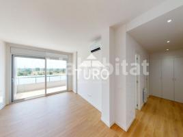 Flat, 119 m², almost new, Zona