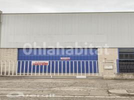 Industrial, 656 m², almost new