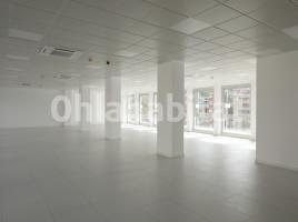 For rent office, 336 m², close to bus and metro, Paseo de la Zona Franca, 205