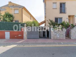 Houses (terraced house), 170 m², Calle les Barnedes