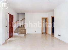 Duplex, 207 m², almost new, Calle Argos, 11