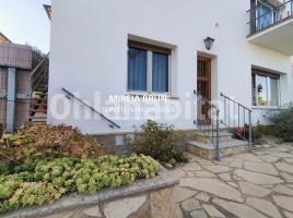  (xalet / torre), 180 m², Calle Castell