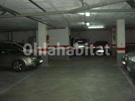 Plaça d'aparcament, 24 m²