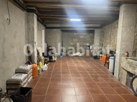 Houses (terraced house), 648 m², almost new