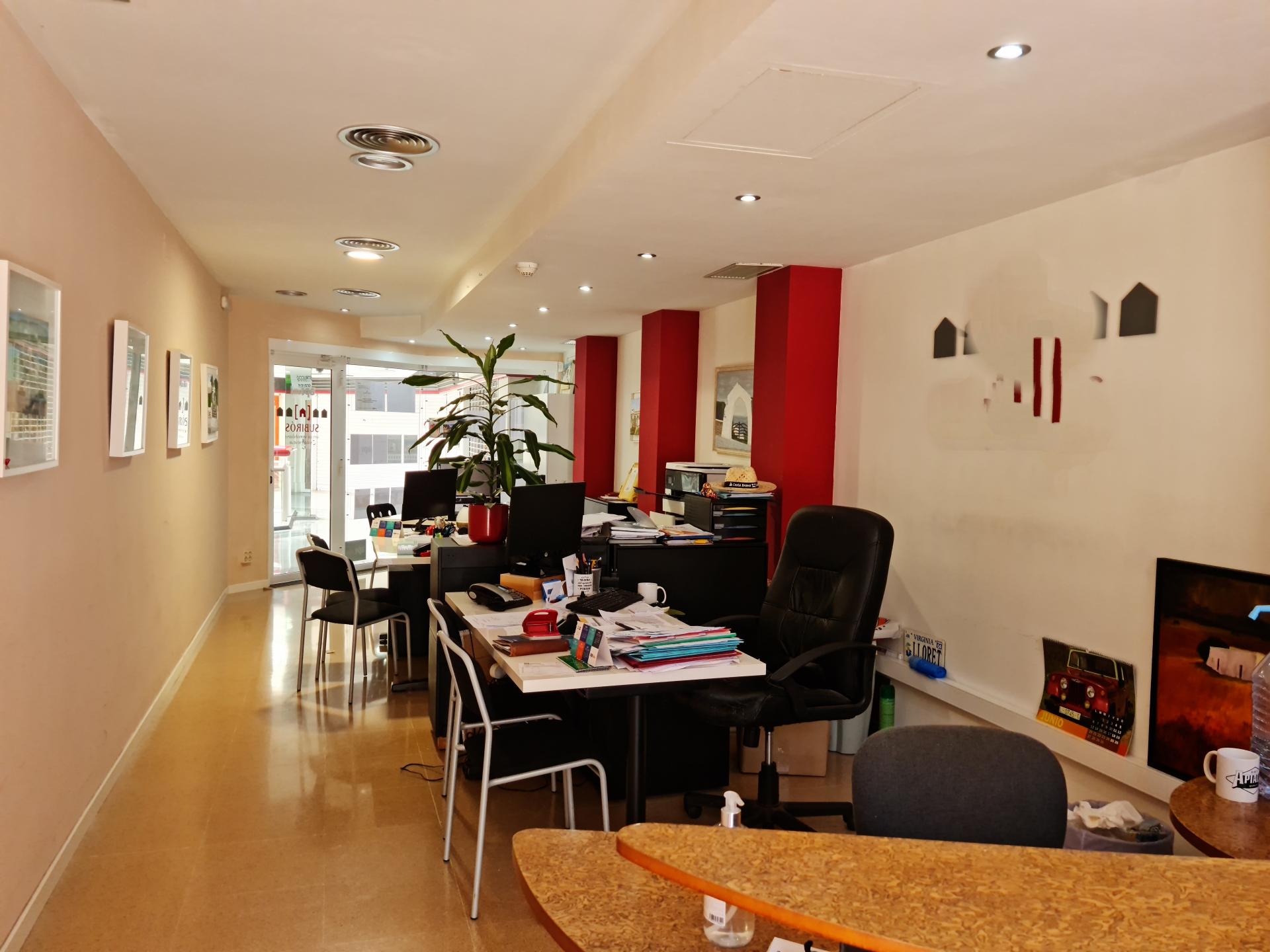Business premises, 69 m², de Josep Tarradellas, 4, F, G