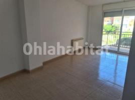 Flat, 79 m², almost new
