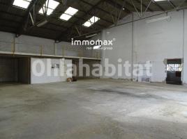 Industrial, 424 m², Zona