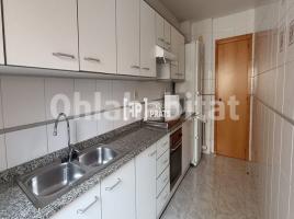 For rent flat, 135 m², Zona
