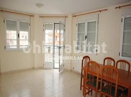 Flat, 114 m², almost new
