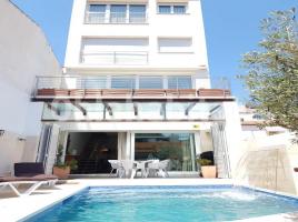Houses (terraced house), 400 m², almost new, Calle del Mar
