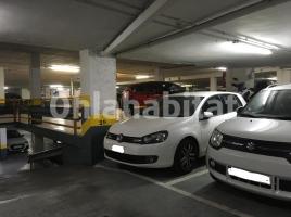 For rent parking, 12 m², Calle de Francesc Eiximenis, 1