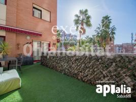 Flat, 91 m², almost new, Zona