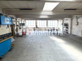 Industrial, 2014 m², Castell