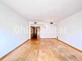 For rent flat, 126 m², close to bus and metro, Calle de Pere IV, 192