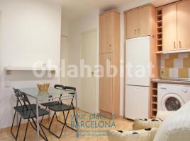 For rent flat, 39 m², near bus and train, Calle de Grau i Torras