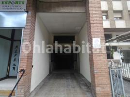 For rent parking, 12 m², Calle Monturull