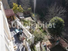 Houses (villa / tower), 92 m², almost new