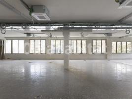 For rent office, 413 m², Plaza de Lesseps