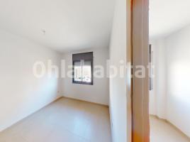 Flat, 60.94 m², near bus and train, new