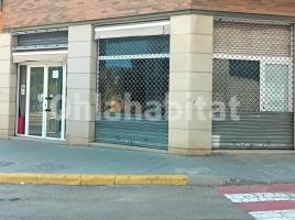 For rent business premises, 86 m², near bus and train, almost new, Avenida catalunya