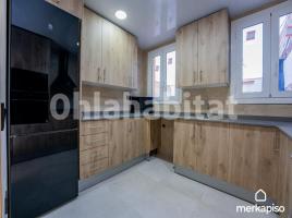 Obra nova - Pis a, 82 m², prop de bus i tren