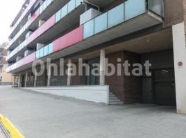 Local comercial, 99 m², --