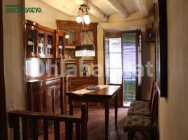 Houses (detached house), 162 m², near bus and train, POBLE