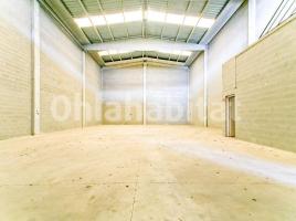 Nave industrial, 573 m²