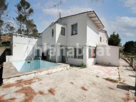 Casa (unifamiliar aïllada), 392 m², prop de bus i tren, Sant esteve Sesrovires