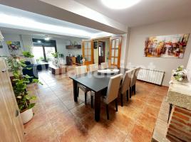 Casa (unifamiliar aïllada), 260 m², prop de bus i tren