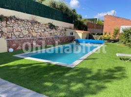 Houses (detached house), 214 m², near bus and train, Corbera de Llobregat