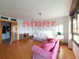 Alquiler piso, 106 m², cerca de bus y tren, seminuevo, Can Cabassa (Mira-sol) 