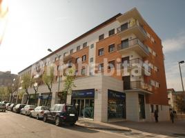 Alquiler local comercial, 90 m², illa